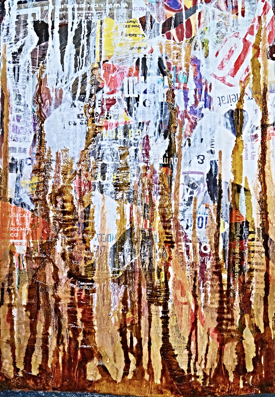 JoDDpopBERLN 1 

100x70cm 21.Dezember 2015

Decollage/Collage von Plakaten aus der Kastanienallee in Berlin Prenzlauer Berg, auf Leinwand