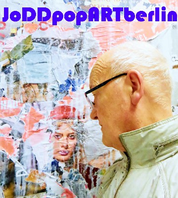 JoDDpopARTberlin   

JoDDpopARTberlin   Die Bilder bestehen aus abgerissenen Plakaten in der Kastanienallee in Berlin Prenzlauer Berg wo JoDD  seit 1998  lebt und arbeitet. Im Anklang an den Erfinder der Decollage,  Mimmo Rotella welcher 1953 den ästhetischen Reiz abgerissene

JoDDpopARTberlin 

Die Bilder bestehen aus abgerissenen Plakaten in der Kastanienallee in Berlin Prenzlauer Berg wo JoDD  seit 1998  lebt und arbeitet. Im Anklang an den Erfinder der Decollage,  Mimmo Rotella welcher 1953 den ästhetischen Reiz abgerissene Kinoplakate erkannt hat, verfolgt JoDD das gleiche Prinzip, allerdings  mit einem direkten Bezug zu Berlin, dem Ort an dem er lebt. 
Durch das Einbeziehen der Poster, von im kulturelle Gedächtnis eingegangenen signifikanten Persönlichkeiten und Fotos, stellt JoDD den Stellenwert der Welt,- und Kulturstadt Berlin , in seiner JoDDpopARTberlin her.


Das Prinzip der Decollage / Collage / Decollage besteht aus 3 Arbeitsgängen:

1. die mehrfach überklebten Plakate   in der Kastanienallee werden von JoDD abgerissen ( Decollage 1 )

2. im Atelier werden die Plakate zerfetzt und wieder künstlerisch zusammengesetzt und aufgeklebt ( Collage )

3. es wird ein signifikantes Poster überklebt und danach eingerissen sodass die unteren Schichten der Berlin Plakate  zum Vorschein kommen. (Decollage 2)

